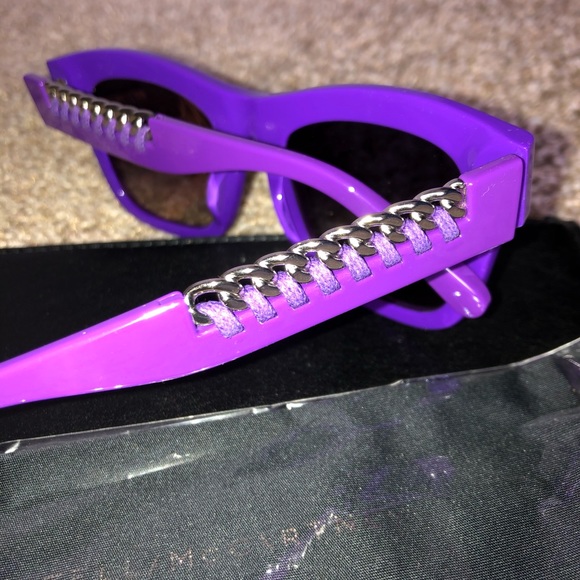 Stella McCartney - Chain Detailed Sunglasses - Picture 4 of 4
